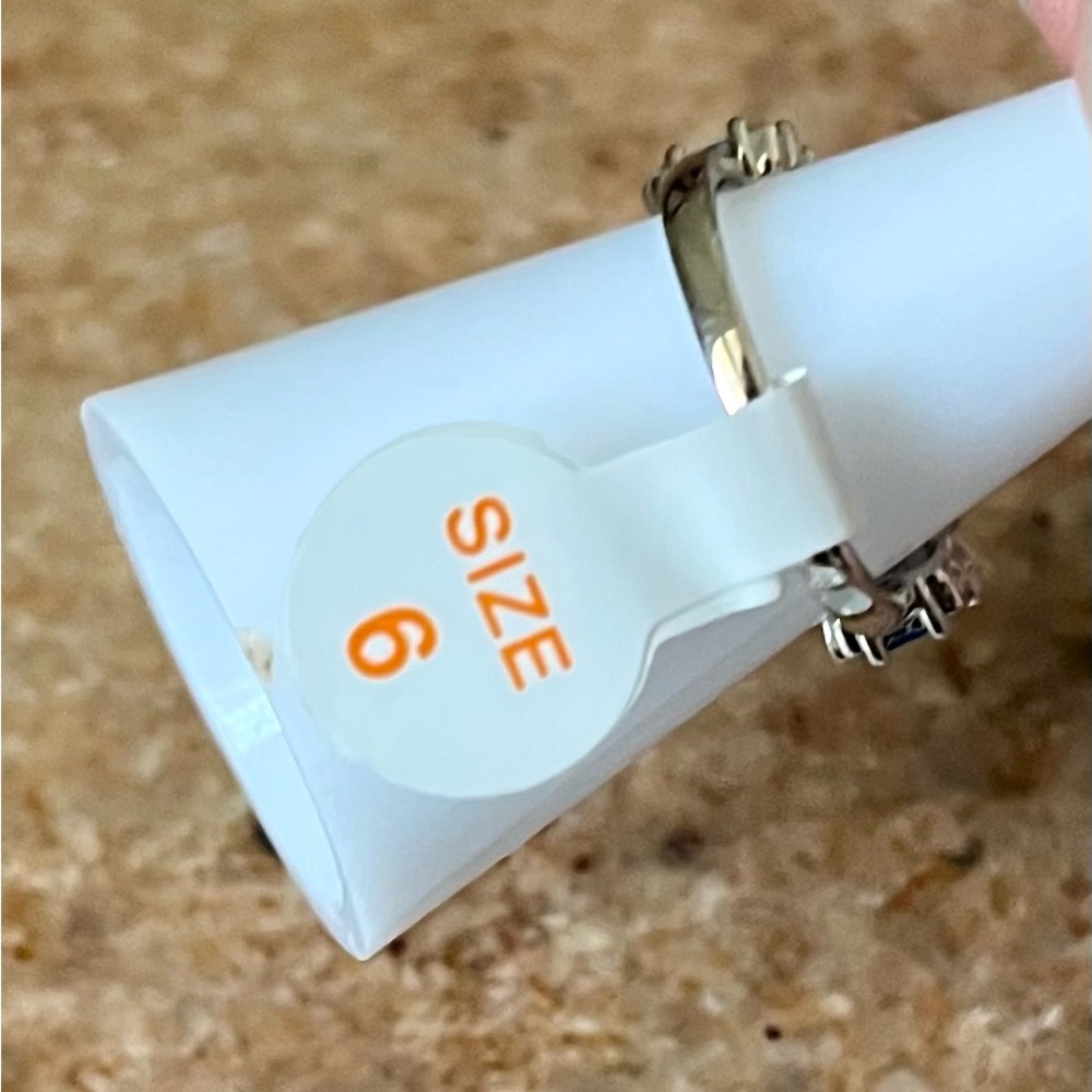 Bomb Party RBP5661 One in the Same Sapphire Spinel on Rhodium Ring - Picture 4 of 5